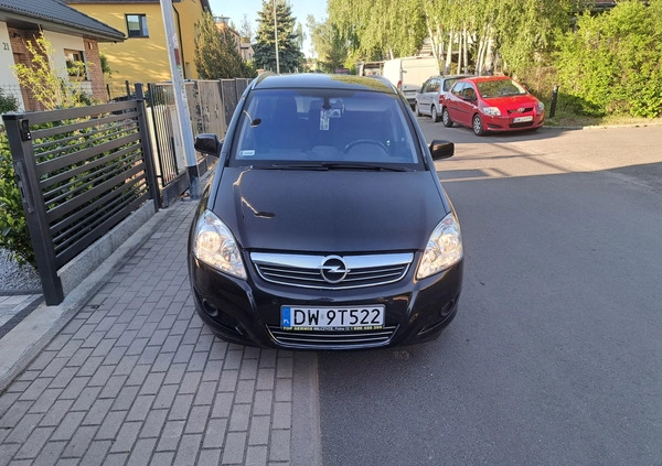 Opel Zafira cena 25000 przebieg: 191000, rok produkcji 2011 z Wrocław małe 407